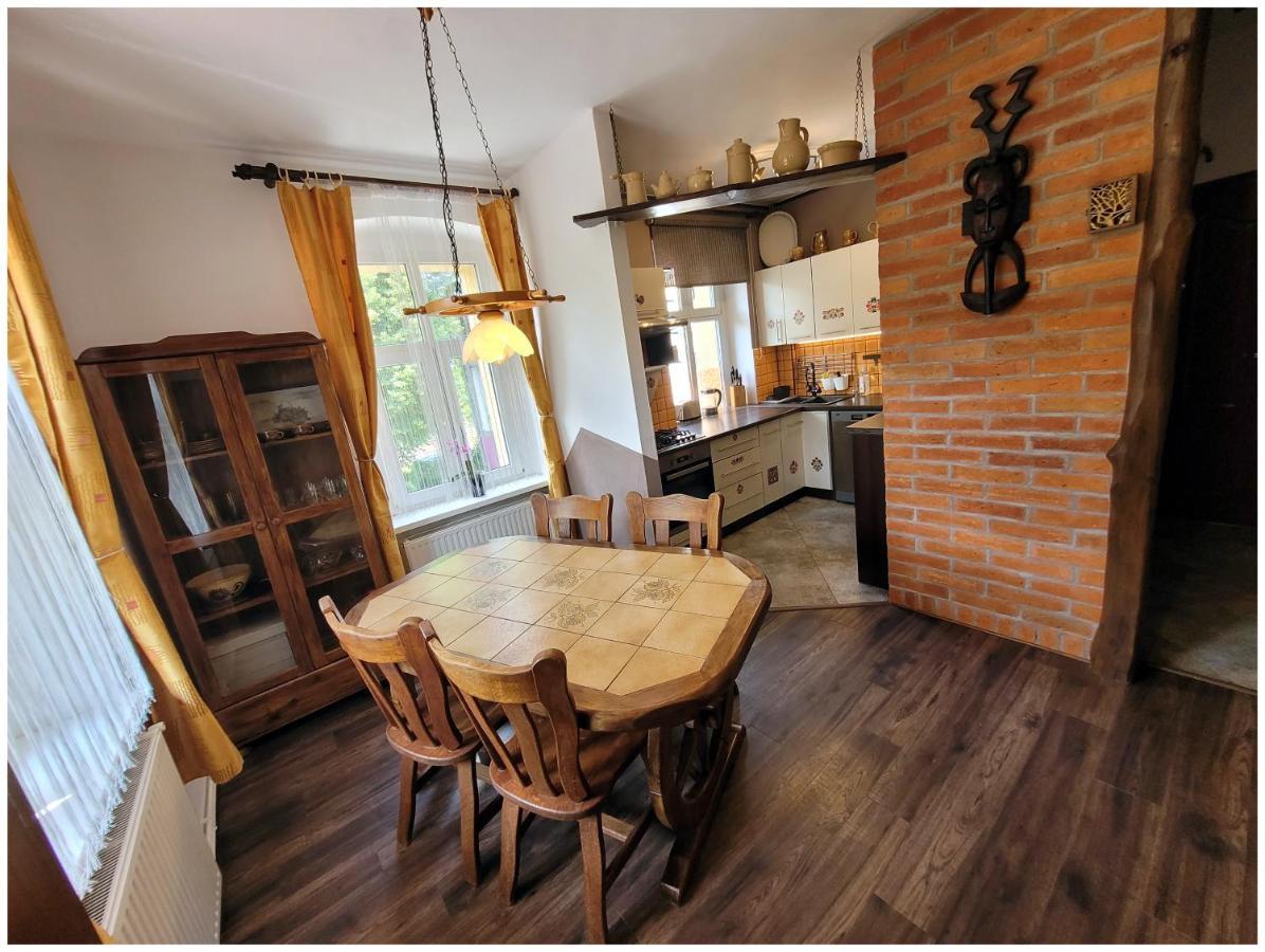 Apartament Kocie Sny - Pod Zamkiem Chojnik Apartment Jelenia Góra Exterior foto